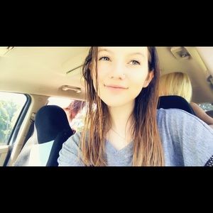 Meet your Posher, Brittany